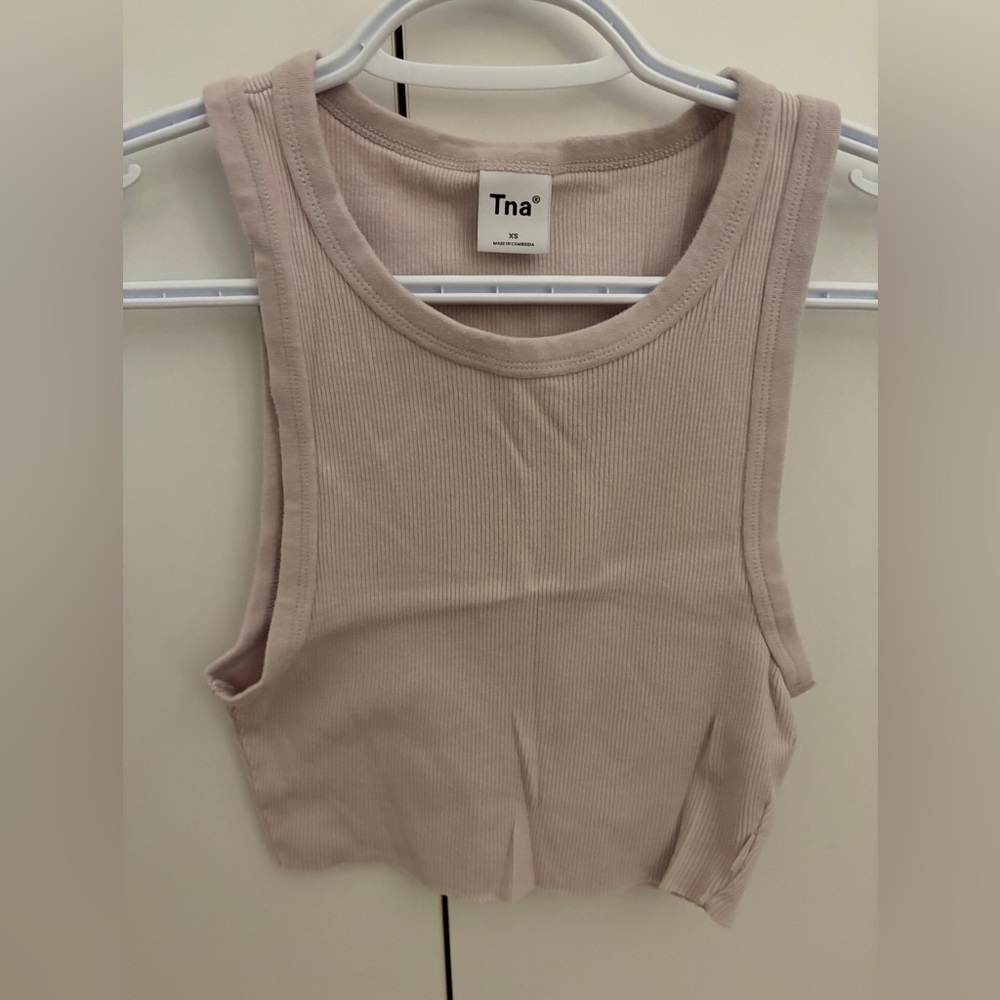 Tna Ribbed Cropped Tank Top